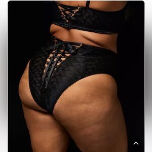 Betsey Johnson Black Bow lace Lace-Up Back High Waist Panty